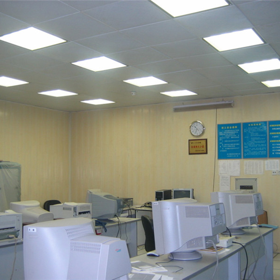 電廠辦公室面板燈